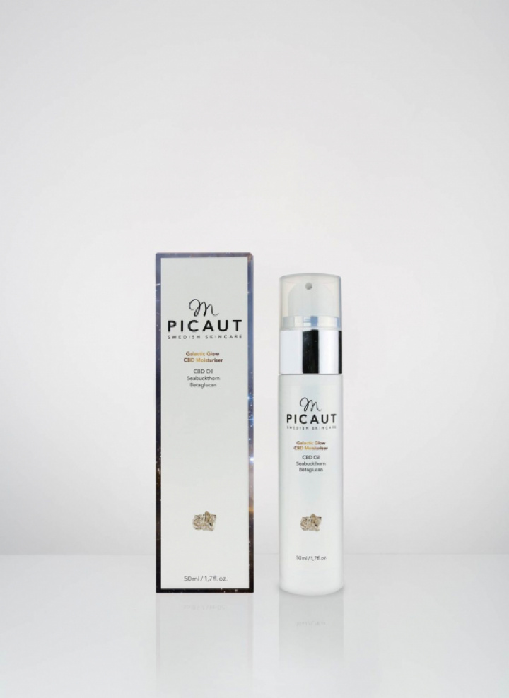 M Picaut Galactic Glow CBD Moisturiser i gruppen Kroppsvård / Hudvård / Ansiktskräm hos Masesgården AB (9989)